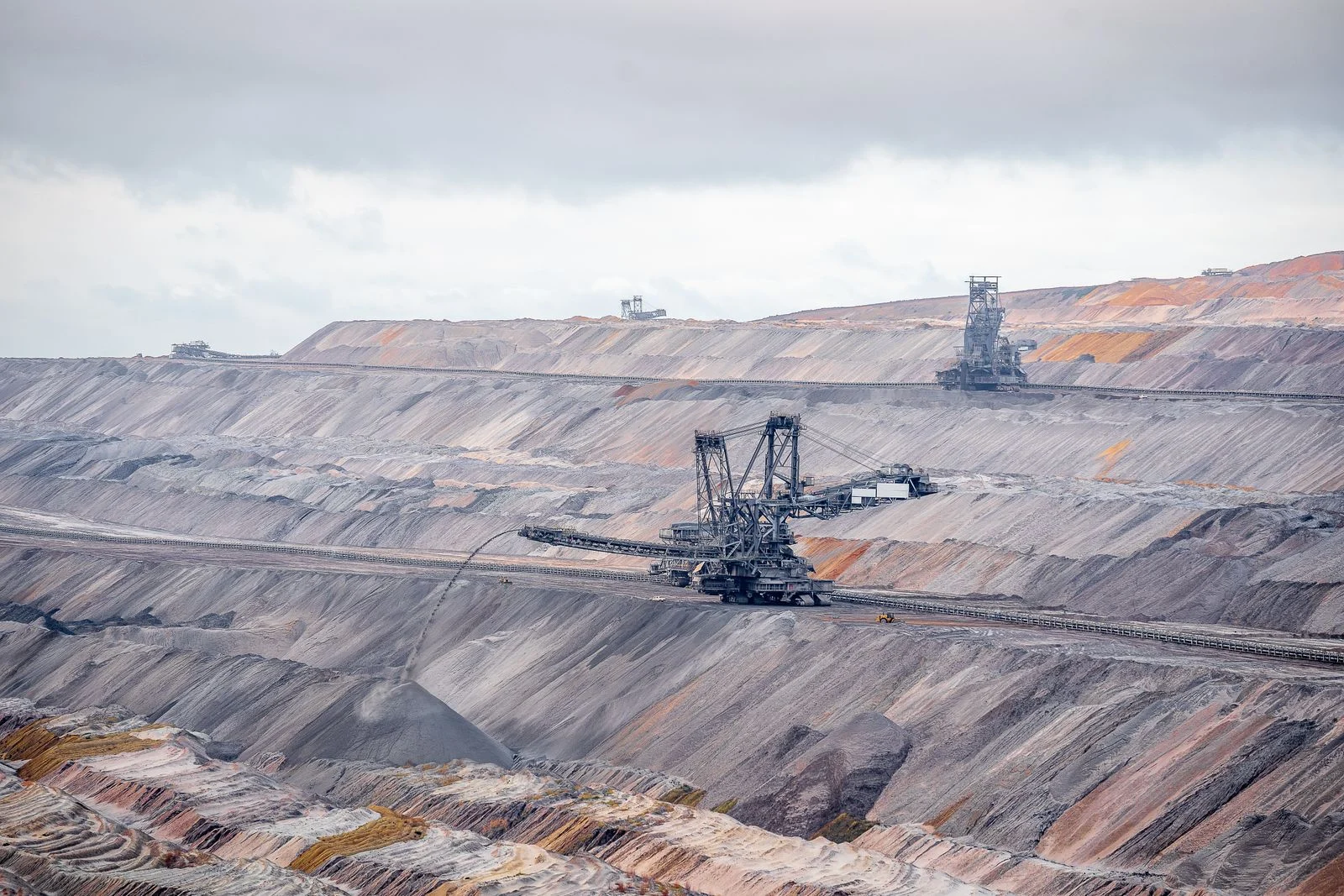 Open-pit mining excavators